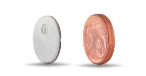 Sensor / The FreeStyle Libre 3 sensor is smaller than the size of two stacked 5-cent Euro coins 